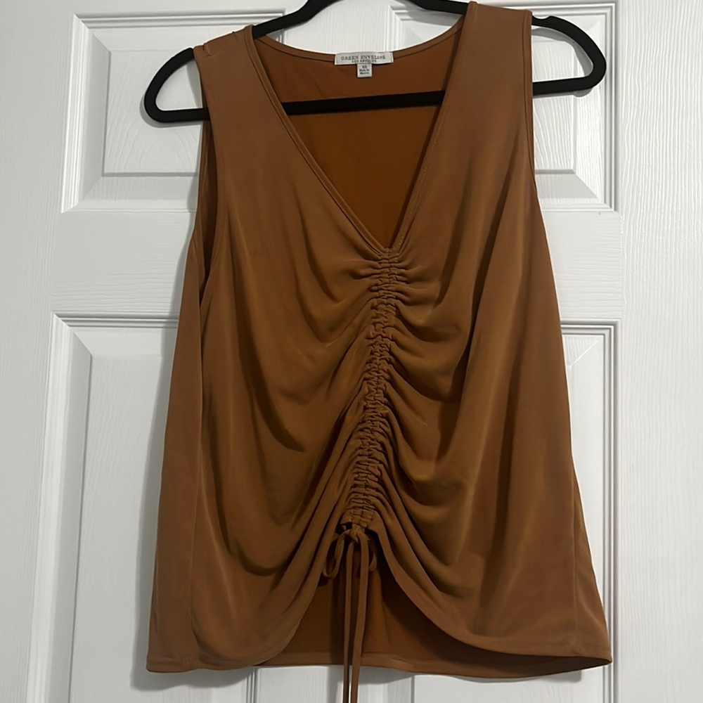 Green Envelope XL Brown Tank Top